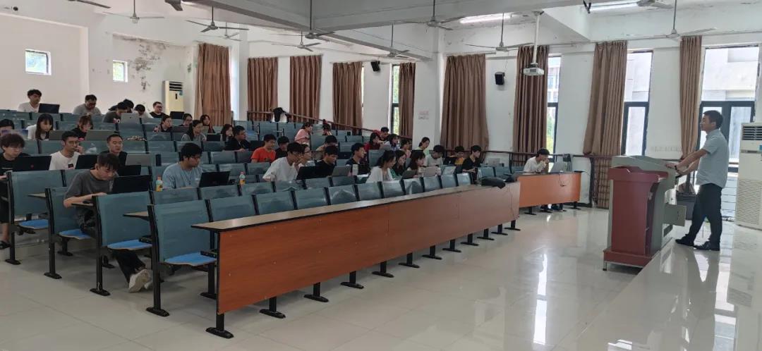 合肥学院.jpg