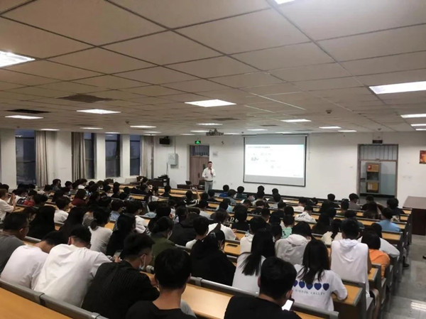 白银矿冶职业技术学院.jpg