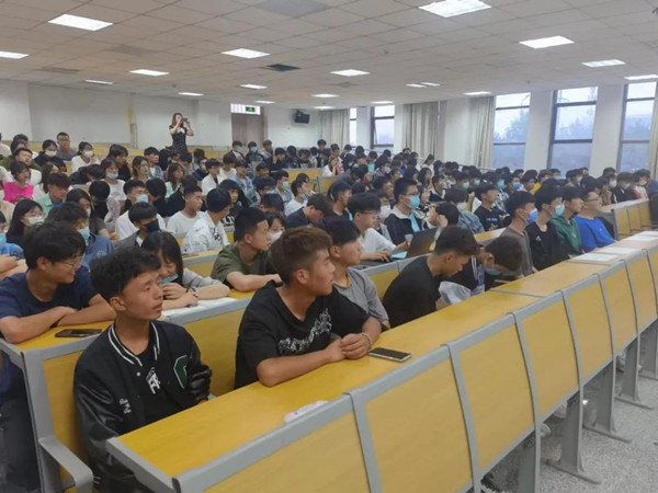白银矿冶职业技术学院.jpg