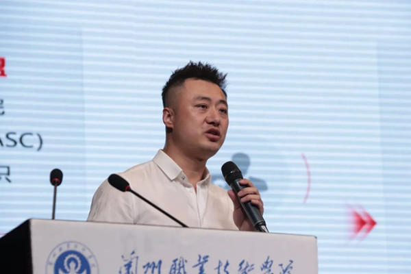 华为赵剑.jpg