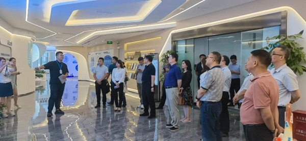鲲鹏人才基地.jpg