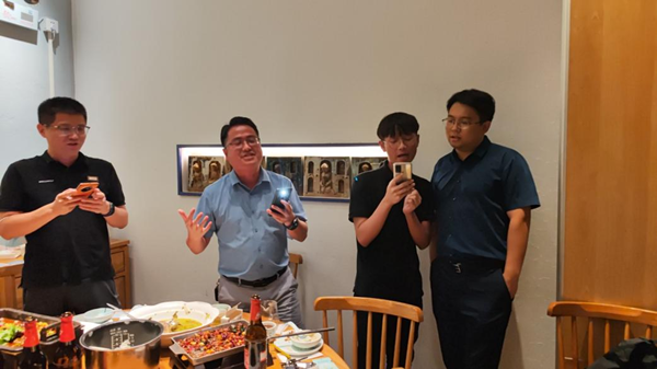 智汇云校老师.png