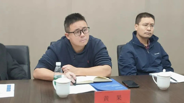 乐山师范学院副院长黄果.jpg