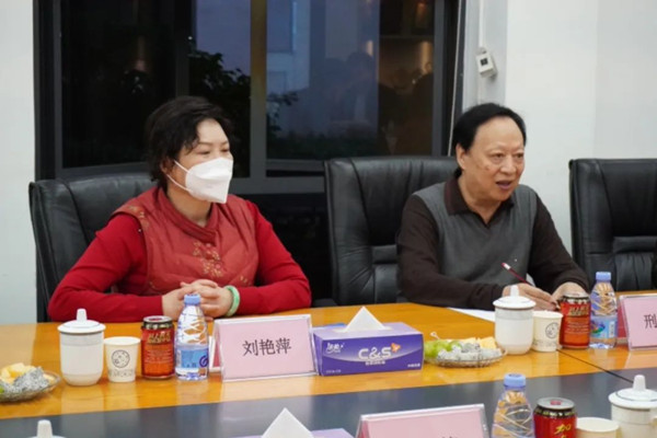 郑州轨道工程职业学院刘艳萍一行莅临讯方.jpg