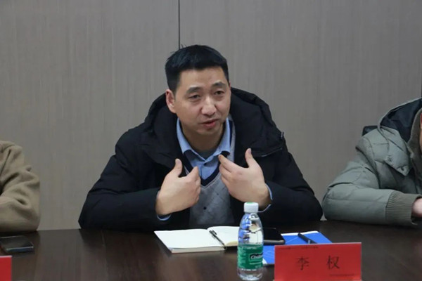 成都工业职业技术学院李权.jpg