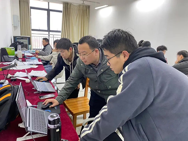 郑州信息工程职业学院双高班.jpg