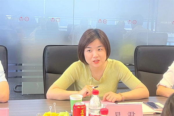 讯方智汇云校易君.jpg