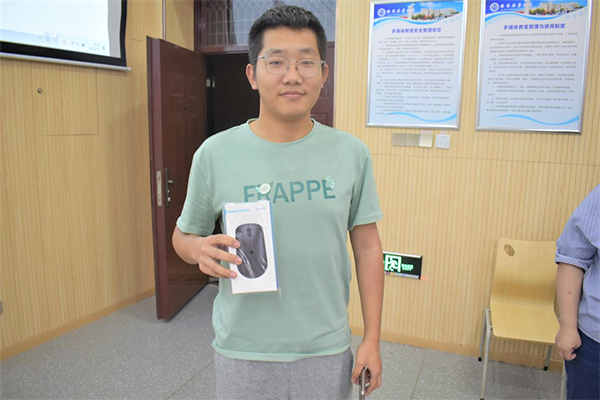 西安培华学院华为云专场活动.png
