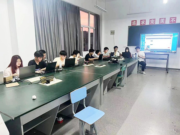 HCCDA-AI认证.jpg