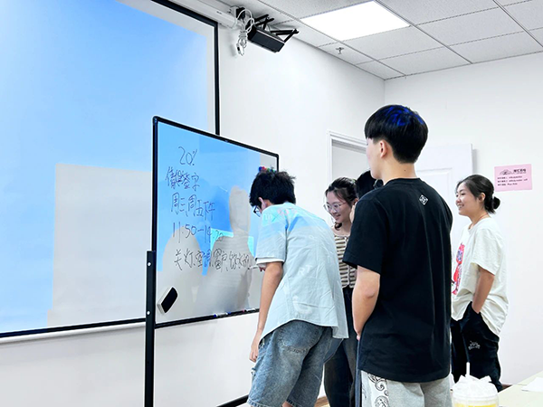 广东科技学院华为ICT学院2020级开课仪式.png