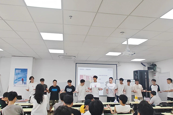 广东科技学院华为ICT学院2020级开课仪式.png