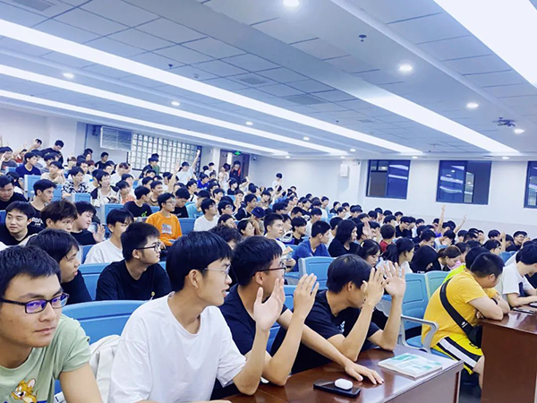 江西应用技术职业学院华为ICT大赛宣讲会.png