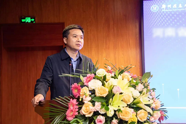 河南省教育厅政策法规处（民办教育处）处长徐军保.png