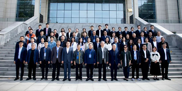 河南省民办高校计算机网络技术专业资助项目展示交流会.png
