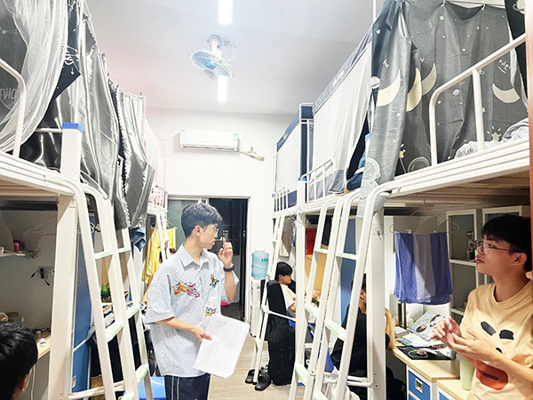 广州商学院华为创新班.png