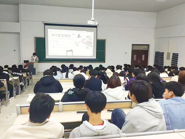 焦作工贸职业学院华为ICT学院基础技能培训.png