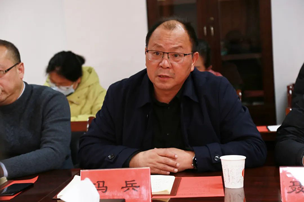 武汉工程大学邮电与信息工程学院院长冯兵.png