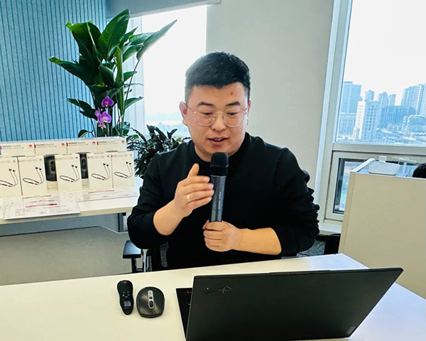 讯方技术张登登.png