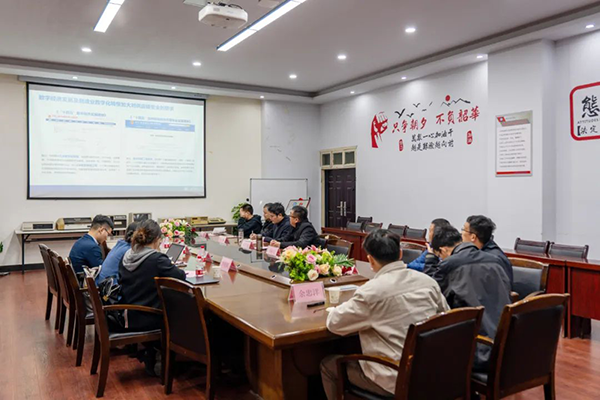讯方技术华为高校人才发展部门负责人韩笑笑.png
