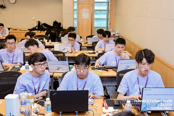 华为ICT大赛广州商学院学子蝉联三届全球特等奖.png