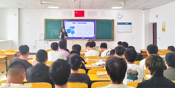 郑州轨道工程职业学院信息工程学院职业认知课程.png 郑州轨道工程职业学院信息工程学院职业认知课程.png