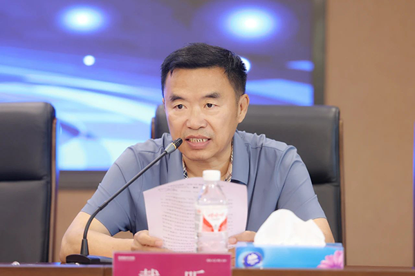 安徽新华学院副校长戴昕.png