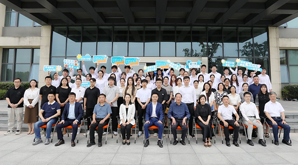 安徽新华学院优选级华为ICT学院.png