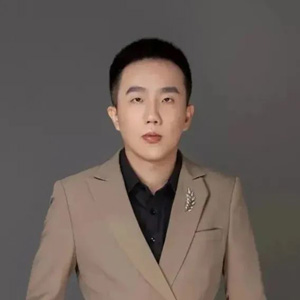 黄厚琪老师.jpg